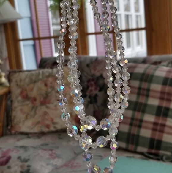 Vintage Crystal Necklace - Picture 4 of 5